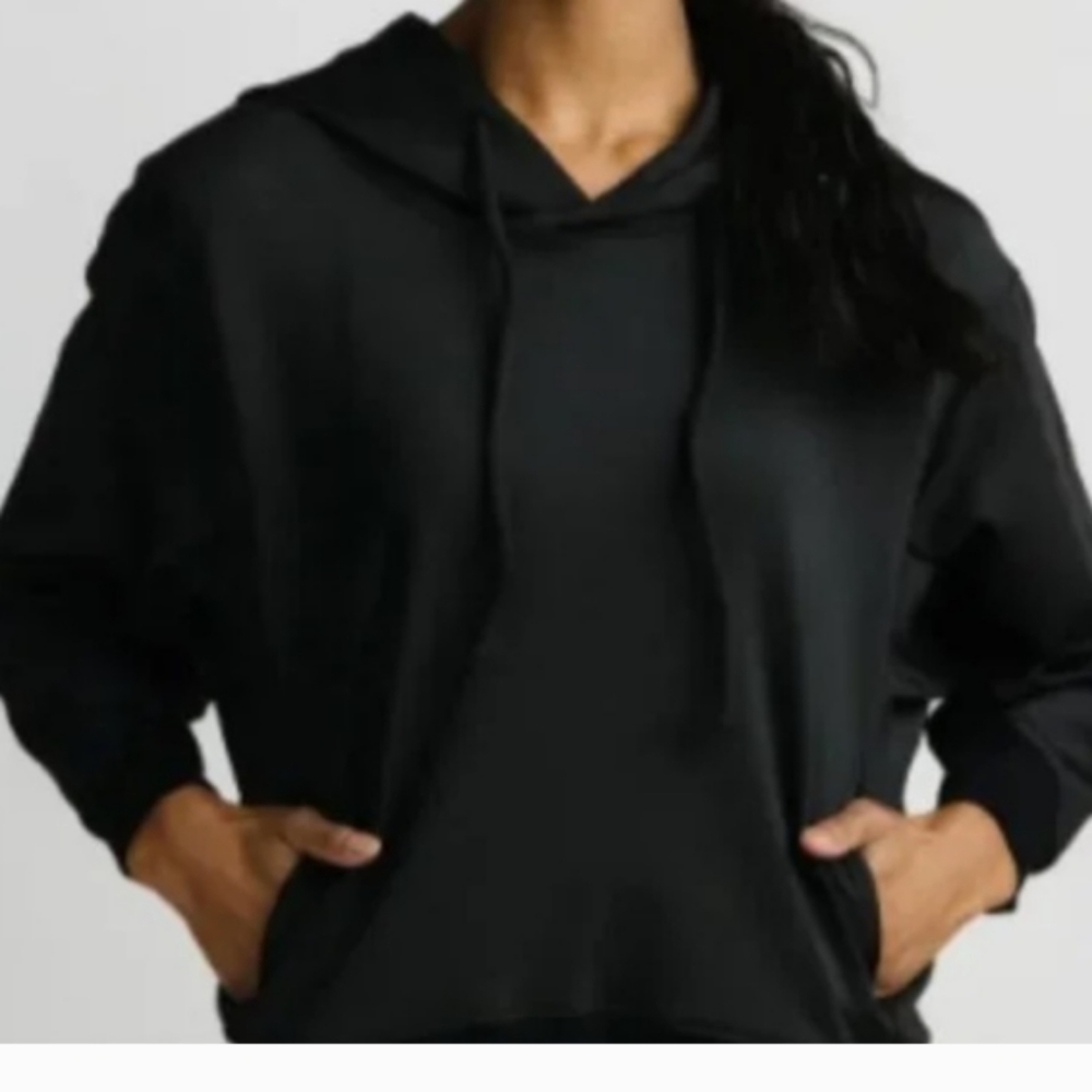 ZYIA Black Oversized Long Sleeve Hoodie